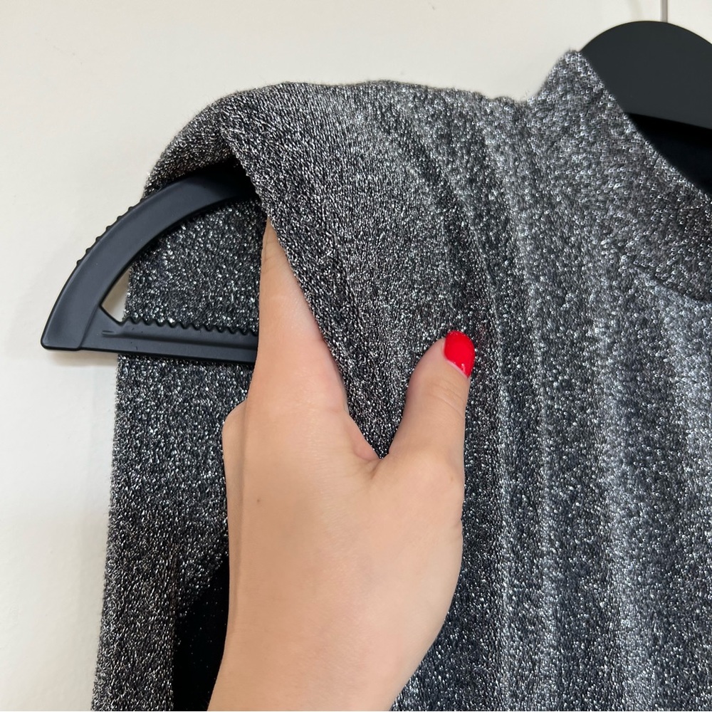 Sleeveless Blouse with lurex shiny top